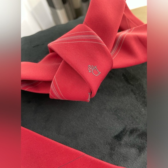 DIOR Men’s Red Necktie with Pinstripe - Picture 10 of 10